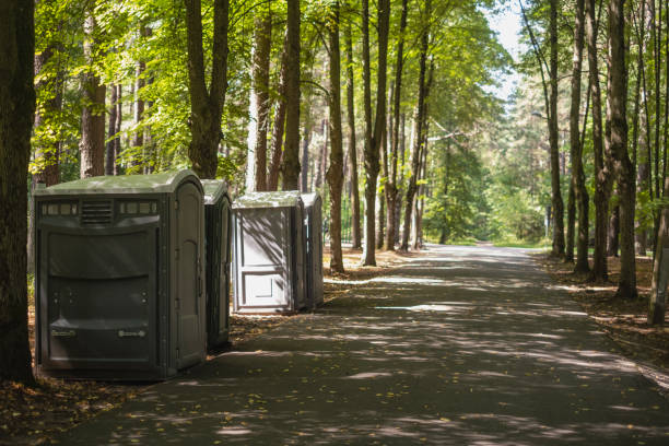 Best Temporary restroom rental  in Fairbury, IL